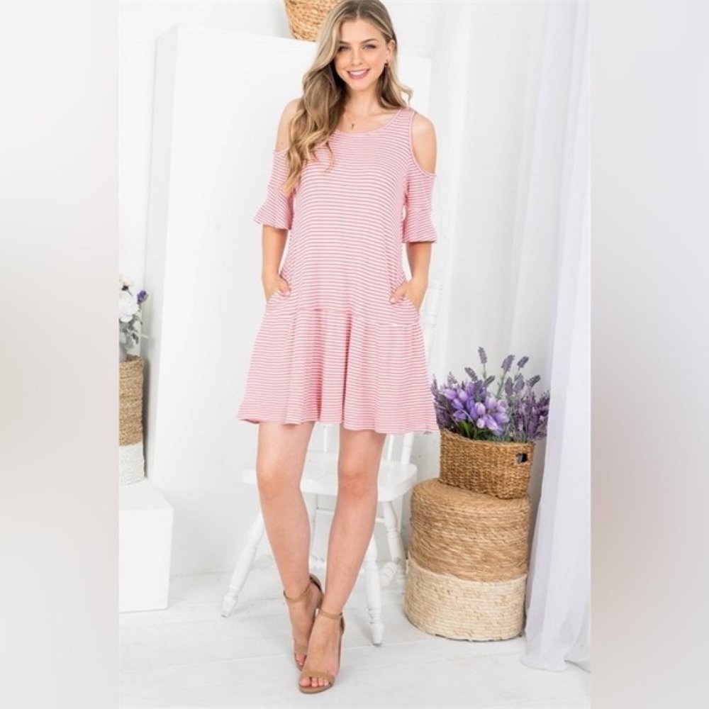 L PINK THERMAL STRIPE COLD SHOULDER TIERED KNIT DRESS